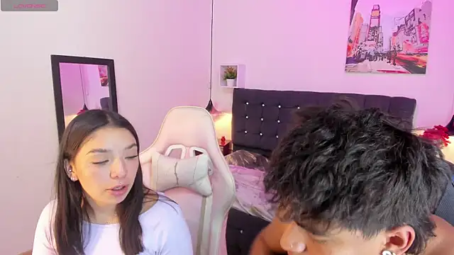 Yiing and yang online show from October 1, 9:32 pm
