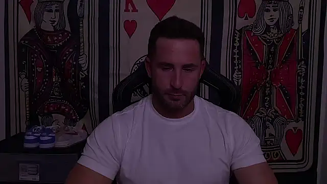 Snapshot of brettmycles28 chatting on November 6, 5:08 am brettmycles28 online show from November 6, 5:08 am