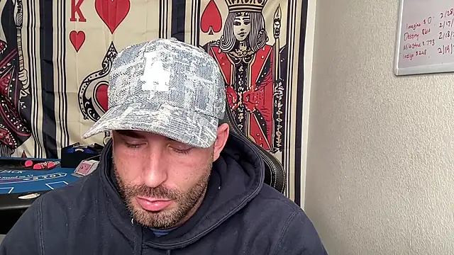 brettmycles28 online show from February 11, 8:03 pm