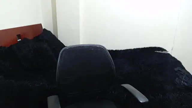 Snapshot of ruby_sky69 chatting on November 20, 12:49 pm ruby sky69 online show from November 20, 12:49 pm