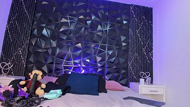 VictoriaSanz  online show from October 8, 5:27 am