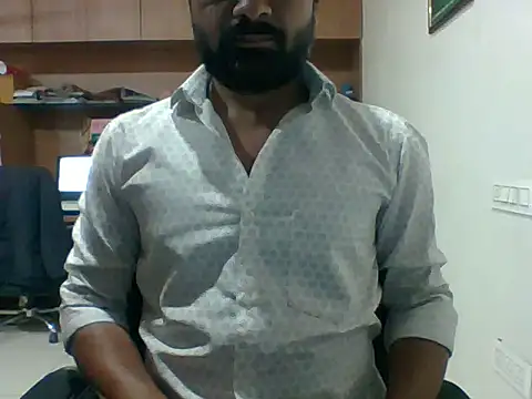 autophile-indian online show from December 5, 7:39 am