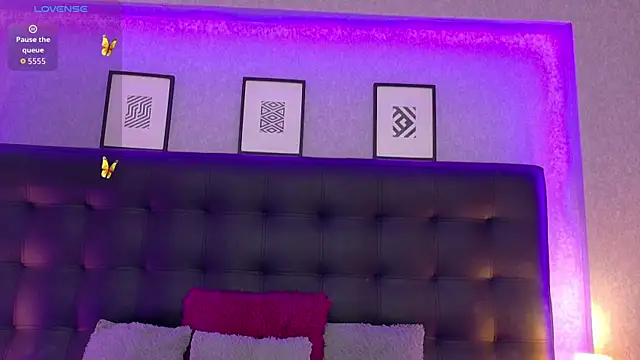 Sharonevanss  online show from May 30, 8:06 pm