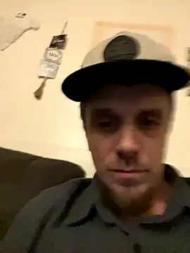 alwayshorny90 online show from November 2, 11:51 pm