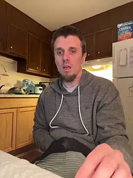 alwayshorny90 online show from November 17, 3:01 am