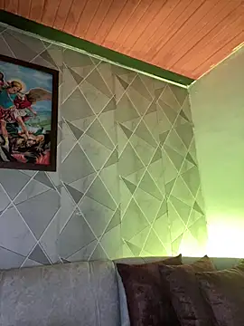 Alisse taylor2 online show from January 18, 12:20 pm