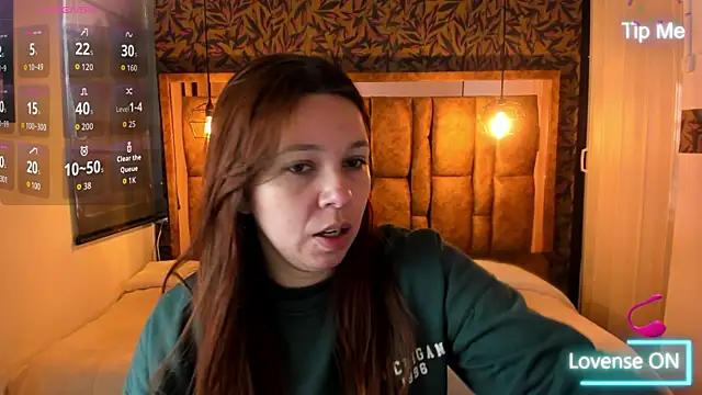 Isa Thompson   online show from October 21, 11:55 am