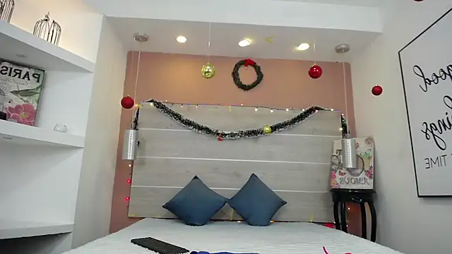 AlexandraCambell online show from December 15, 11:36 am