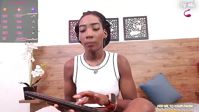 AlexandraCambell online show from March 9, 7:29 pm