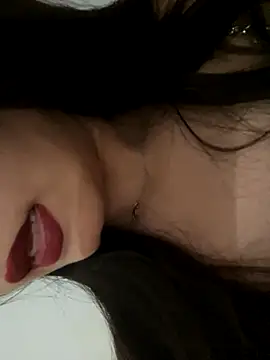 Snapshot of yaraline chatting on October 30, 8:42 pm yaraline online show from October 30, 8:42 pm