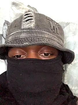 Snapshot of lawreyee chatting on November 17, 6:30 am lawreyee online show from November 17, 6:30 am