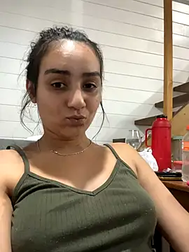 hannahhotwife online show from October 4, 3:48 am