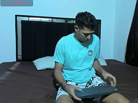 lindoshot sexlove online show from November 29, 3:20 am