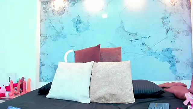 Ambeer red1 online show from October 14, 8:20 pm