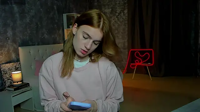 stacey  doll online show from October 10, 12:09 am