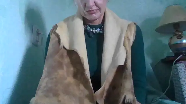 Snapshot of TianaQLove chatting on October 5, 1:42 pm TianaQLove online show from October 5, 1:42 pm