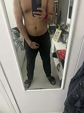 7 INCH MONSTER online show from February 20, 8:16 am