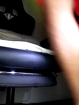 Snapshot of Bosssweet22cm chatting on November 20, 11:48 pm Bosssweet22cm online show from November 20, 11:48 pm