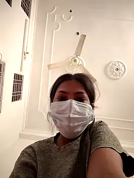 Snapshot of HOTSEXY_KAVYA chatting on May 25, 8:42 am HOTSEXY KAVYA online show from May 25, 8:42 am