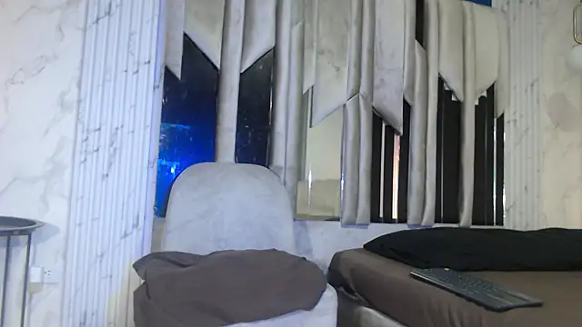 Morganandmegan online show from October 11, 11:31 am