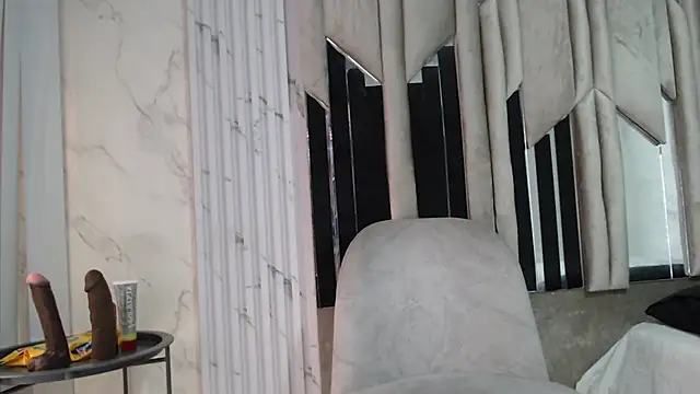 Morganandmegan online show from November 28, 11:35 am