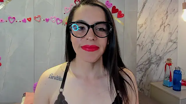 Snapshot of IsisNoir chatting on March 1, 7:16 pm IsisNoir online show from March 1, 7:16 pm