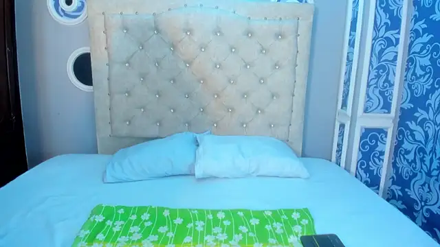 mishell lovely online show from January 18, 12:53 pm