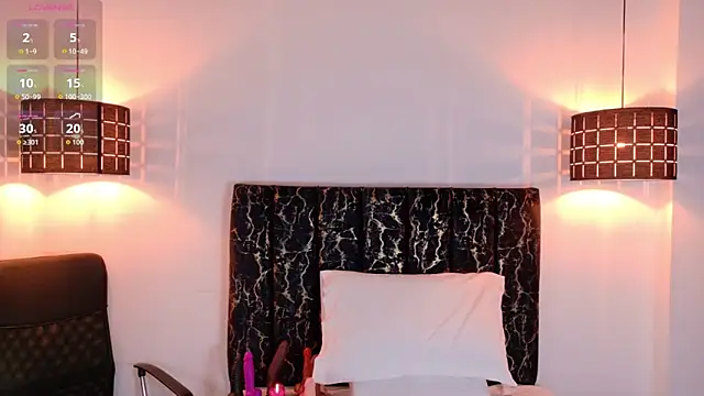 evvaa moon69 online show from March 31, 12:27 pm