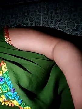 Snapshot of Simita12 chatting on May 31, 12:41 am Simita12 online show from May 31, 12:41 am