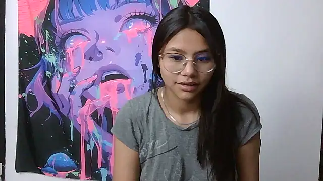 SofieLove 01 online show from December 3, 8:23 am