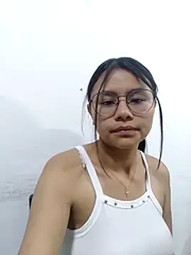 SofieLove 01 online show from January 17, 8:41 am