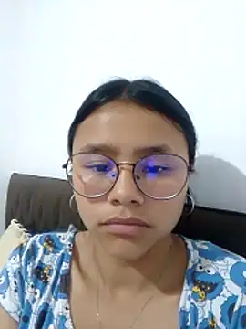 SofieLove 01 online show from March 15, 8:53 am