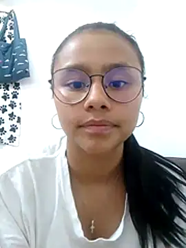 SofieLove 01 online show from March 21, 8:23 pm