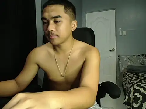 pinoyAdrianneXXX online show from October 26, 8:53 am