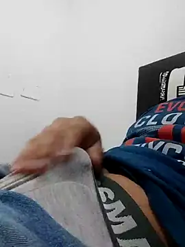 andy20cas online show from October 3, 2:52 am