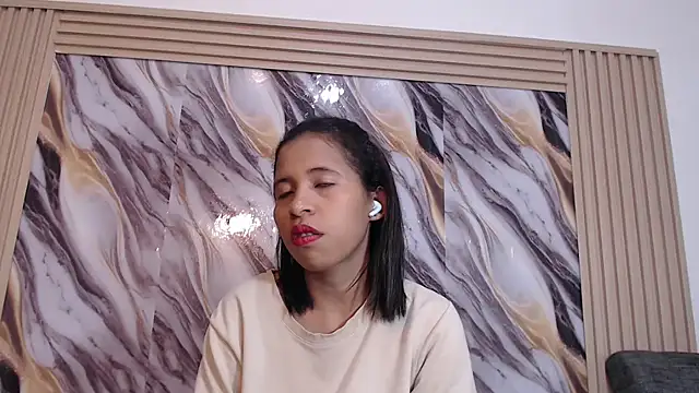 Samantha Fox69  online show from April 8, 2:11 am