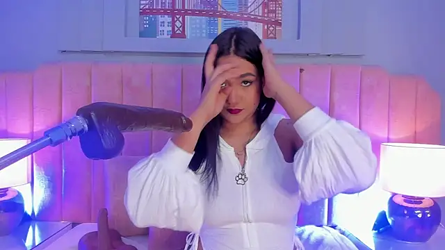 noa moon online show from October 9, 12:47 pm