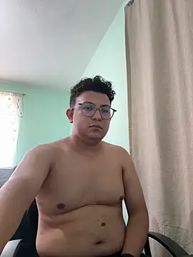 Snapshot of JaviSala chatting on April 20, 6:53 pm JaviSala online show from April 20, 6:53 pm
