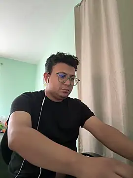 Snapshot of JaviSala chatting on May 13, 6:38 pm JaviSala online show from May 13, 6:38 pm