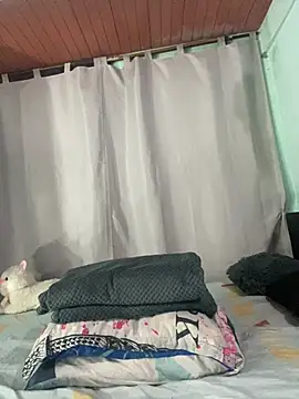 EVAH LEE  online show from February 12, 1:00 am