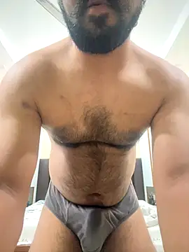 Snapshot of milf_banger121 chatting on October 31, 2:01 am milf banger121 online show from October 31, 2:01 am