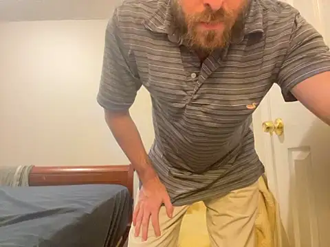 straightguy2233 online show from September 10, 12:21 am