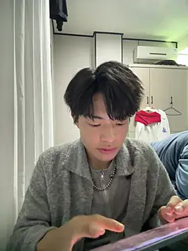 junjun1189 online show from April 25, 3:20 am
