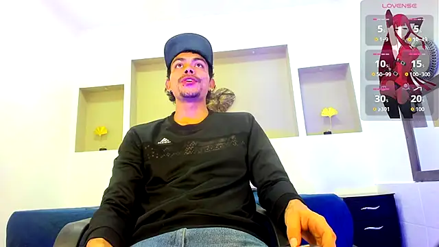 Tommy kurtt online show from November 6, 11:33 am