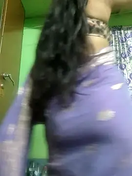 Snapshot of Sofia-ex chatting on April 6, 4:46 am Sofia-ex online show from April 6, 4:46 am