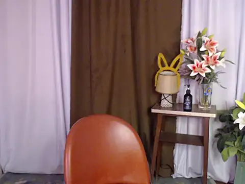 Snapshot of master_kent chatting on October 26, 10:43 am master kent online show from October 26, 10:43 am