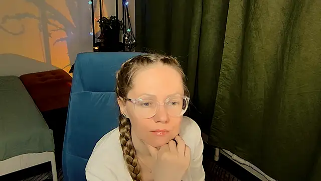  Goldilocks  online show from October 6, 5:21 pm