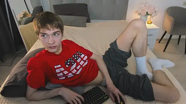 Snapshot of Blake_Rosse chatting on October 4, 5:00 pm Blake Rosse online show from October 4, 5:00 pm