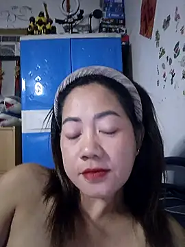 SweetASS6969 online show from March 24, 5:40 pm