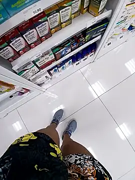 Snapshot of cicinha3657 chatting on February 28, 12:55 am cicinha3657 online show from February 28, 12:55 am